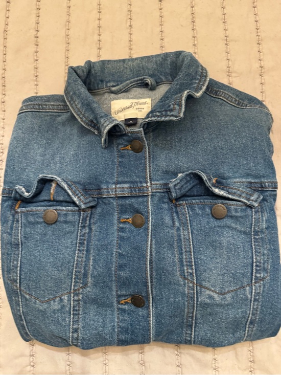 Universal Thread Jackets & Blazers - 0052Classic Denim Jacket in Medium Blue